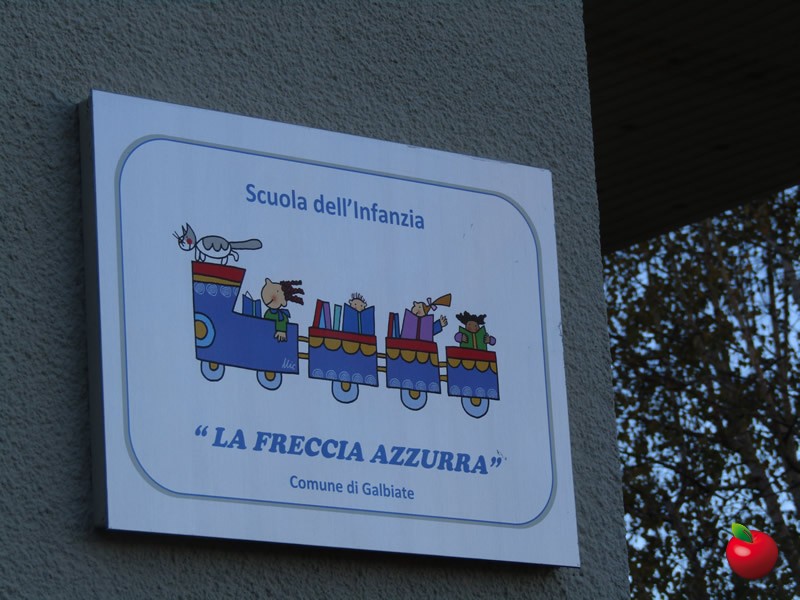 frecciaazzurra__1_.jpg (103 KB)