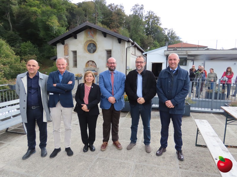 40annimontebarro_19.jpg (172 KB)