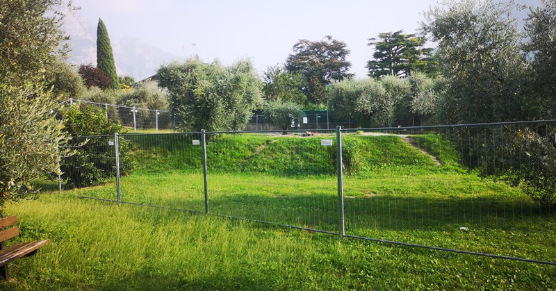 Abbadia_parco_ulisse_guzzi__1_.jpg (337 KB)