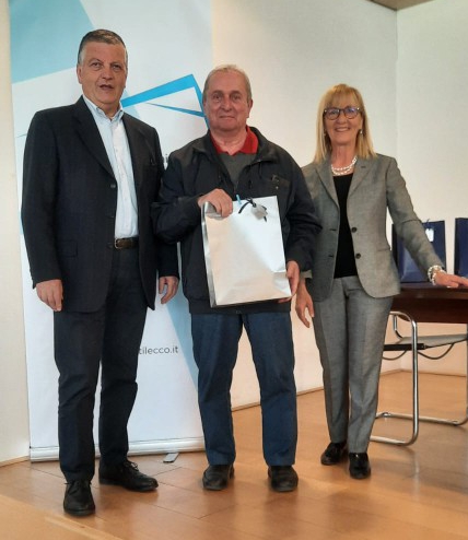 Premiazione_arch._Marco_POGLIANI_50_anni_iscrizione.jpeg (113 KB)