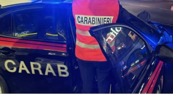 carabinierisera.jpg (25 KB)