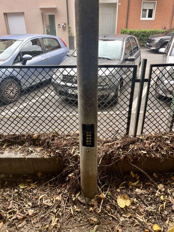 piazzavalpini1.jpeg (210 KB)