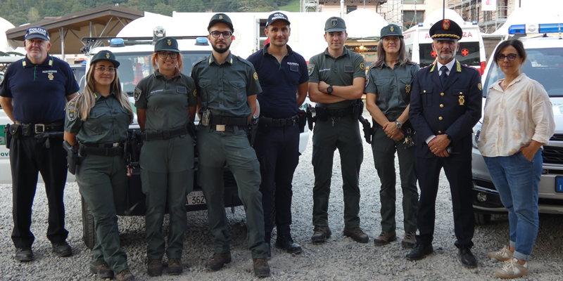 poliziaprovincialesagrapr.jpg (264 KB)