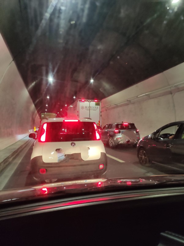 tunnelbarrocoda2.jpg (71 KB)