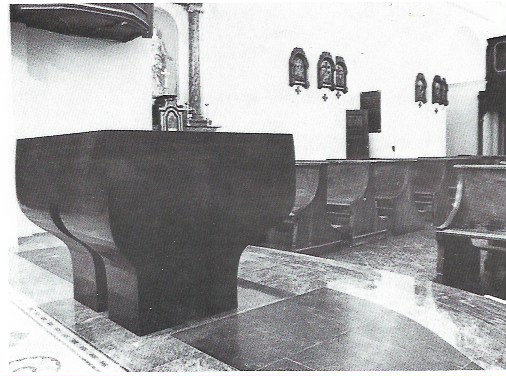 L_altare_fiore_di_Rudi_Wach.jpg (63 KB)