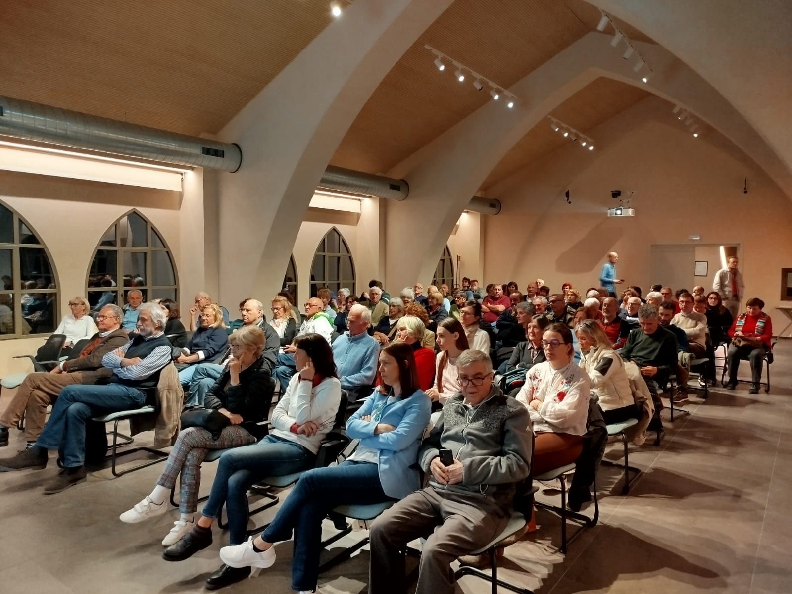 LeccoArditiSerata__1_.jpg (217 KB)