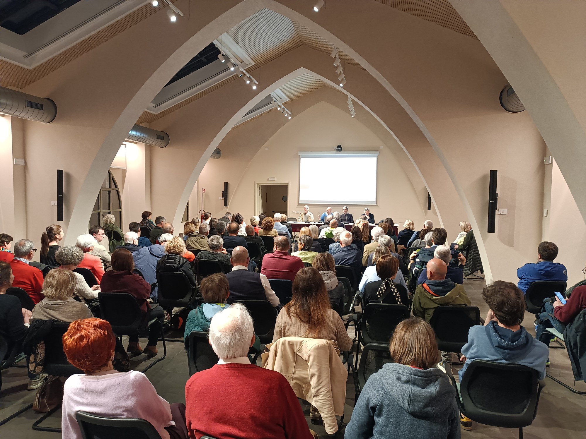 LeccoArditiSerata__3_.jpg (615 KB)
