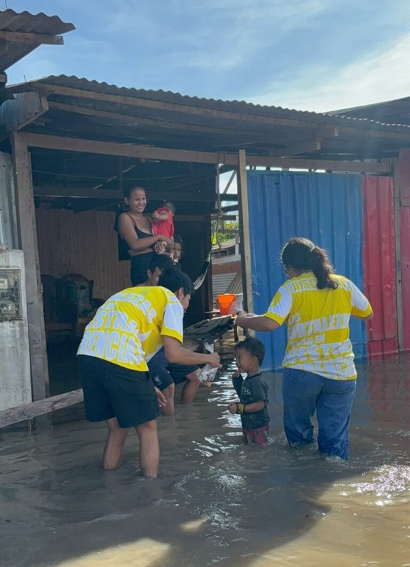 Pucallpa__1_.jpg (92 KB)