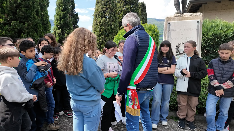 abbadia25aprile__8_.jpg (211 KB)