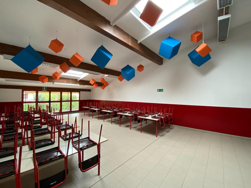 aula_mensa_ritinteggiata.jpeg (101 KB)