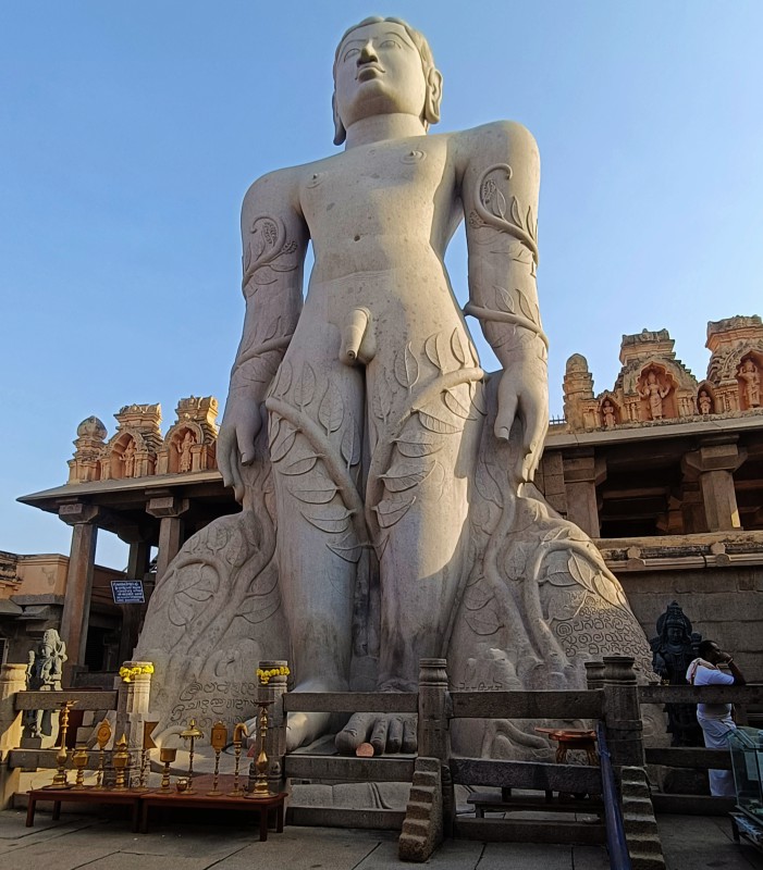 foto_1_jain.jpg (132 KB)