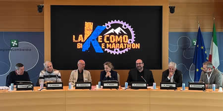 foto_conferenza_stampa_28_aprilepr.jpg (18 KB)