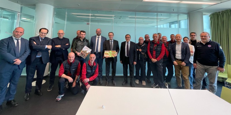 gruppomedaleregione1.jpeg (153 KB)
