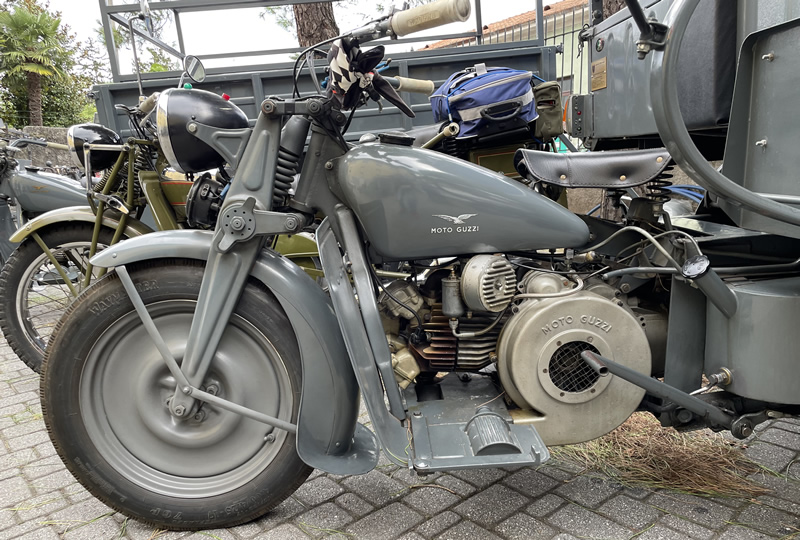 mandellomotoguzzi2.jpg (218 KB)