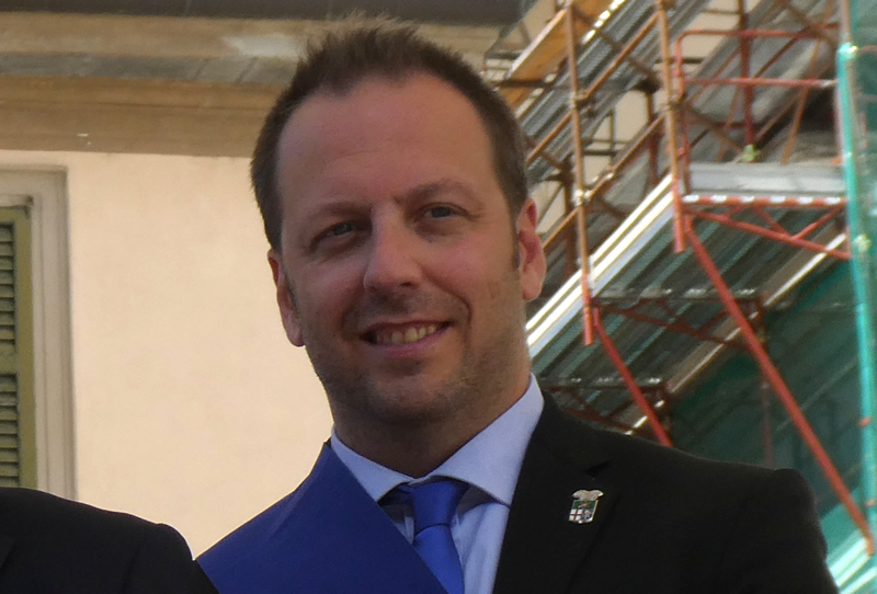 mattiamichelirotonda.jpg (264 KB)