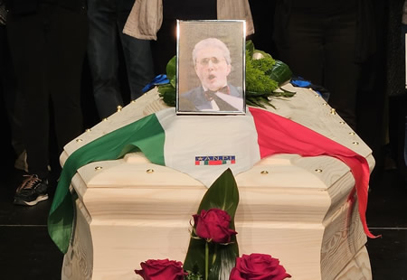moschettifuneralepr.jpg (33 KB)