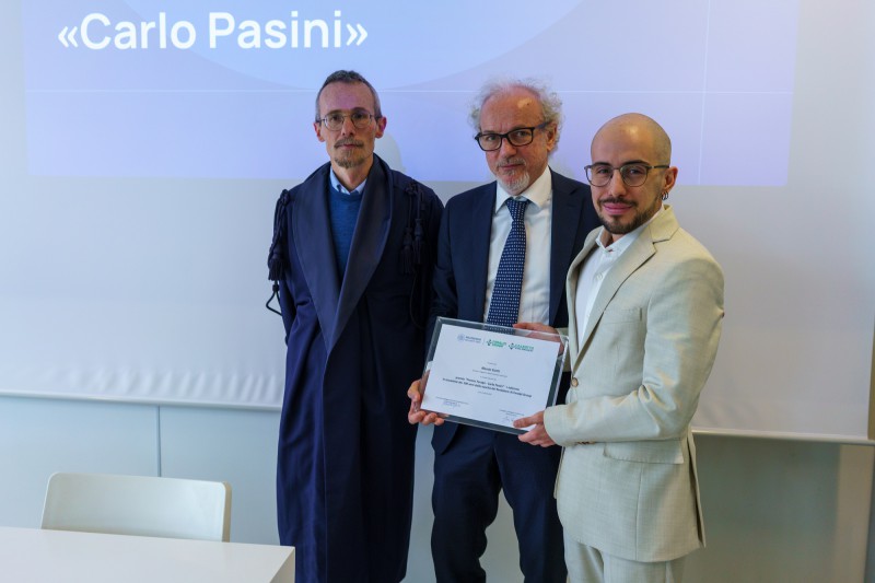 premiopasini1.jpg (57 KB)