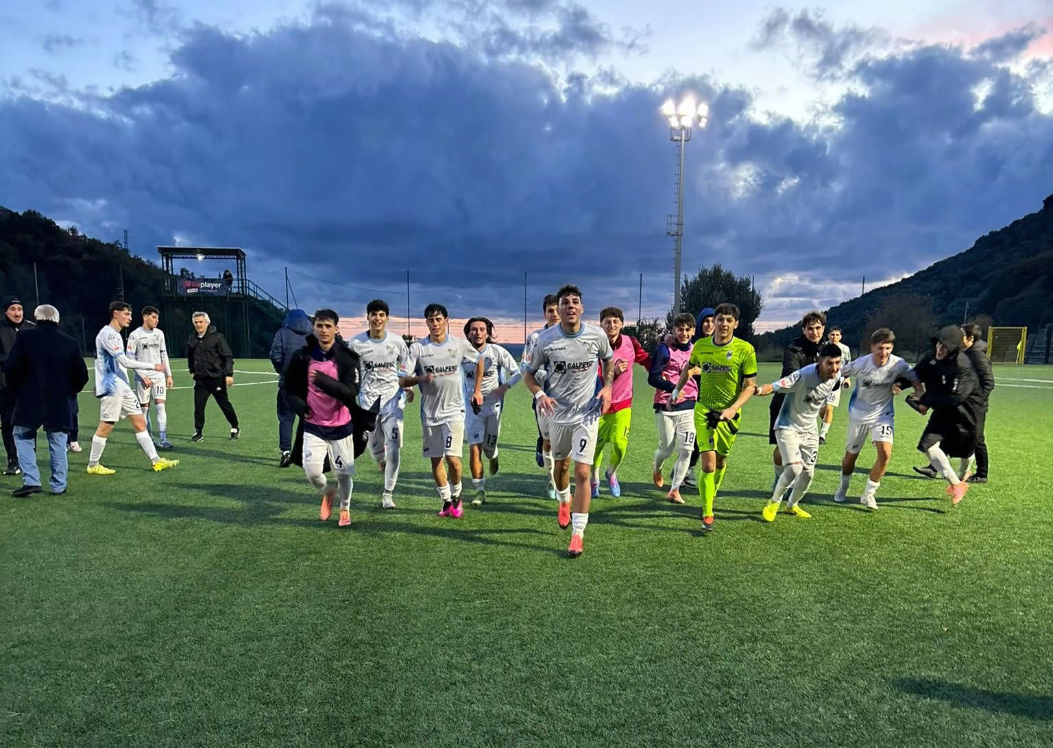 CalcioFrigGiova.jpg (246 KB)