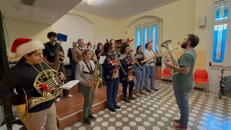 Corpo_Musicale_Santa_Cecilia_di_Costa_Masnaga_.JPG (97 KB)