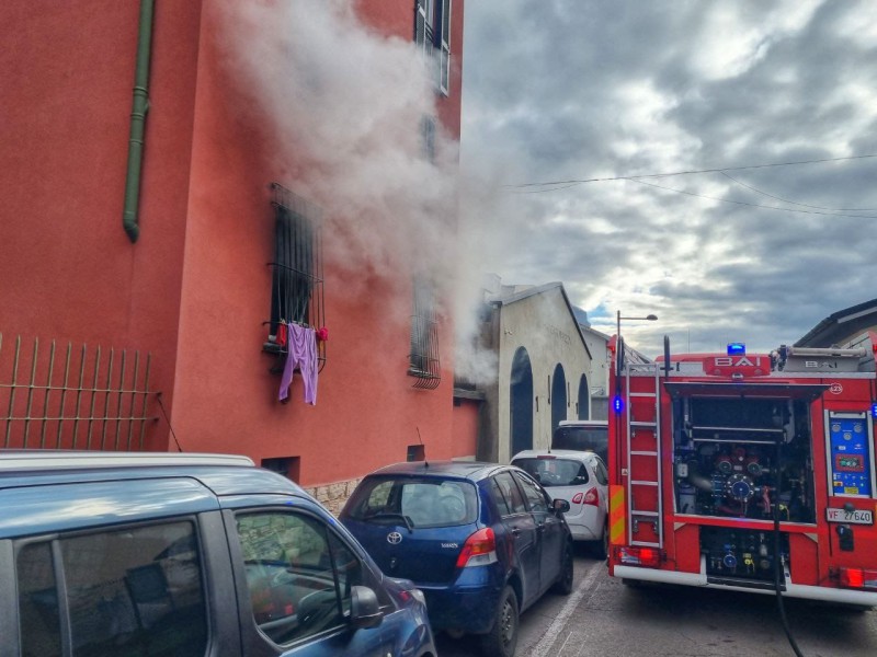 WhatsApp_Image_2025-12-10_at_13.38.57_1_.jpeg (99 KB)