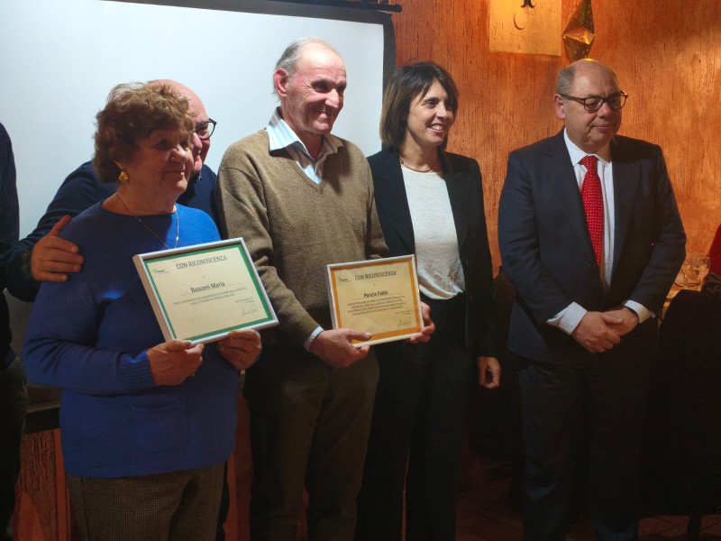 ausercena__2_.jpeg (87 KB)