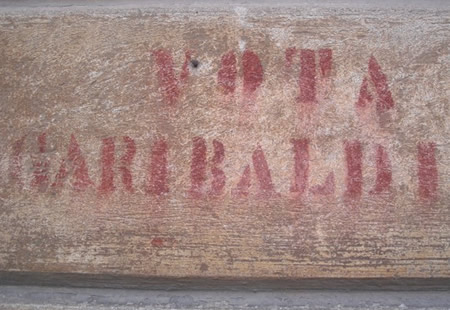 cambiacalolzio_graffito_prima.jpg (51 KB)