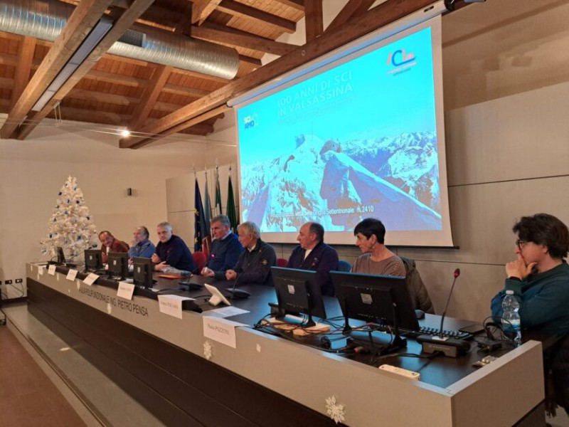 conosciamocibarzio4.jpeg (101 KB)