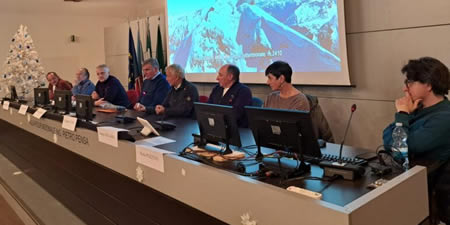 conosciamocibarzio4pr.jpg (22 KB)