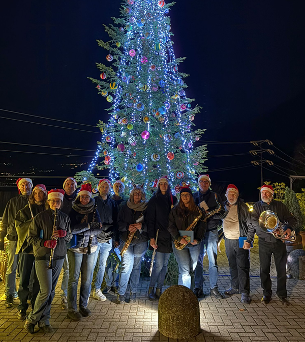 dorionatale__7_.jpg (343 KB)