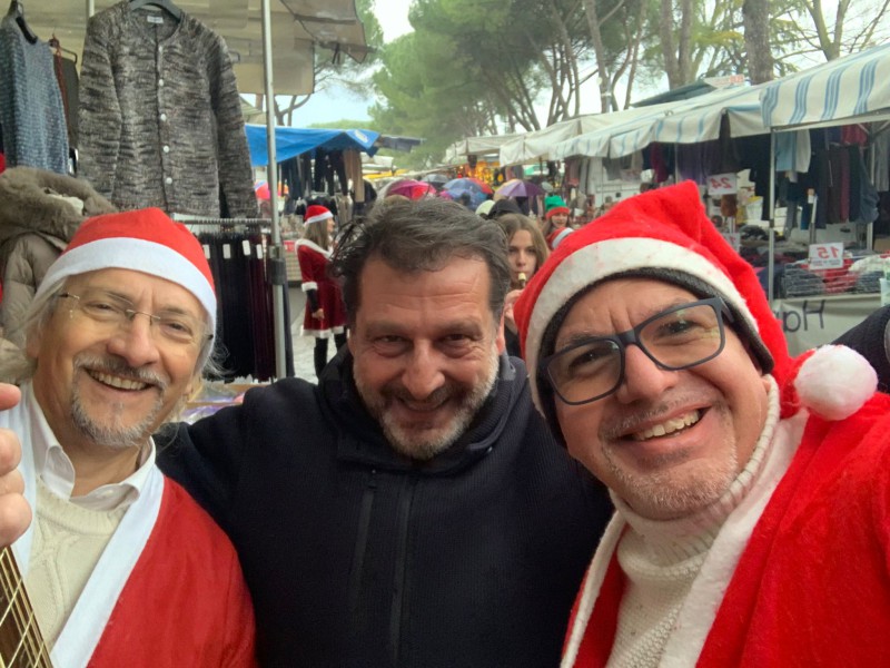 manzonicalolzionatale__11_.jpg (120 KB)