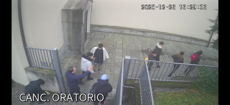 ragazzinicivate.jpg (61 KB)