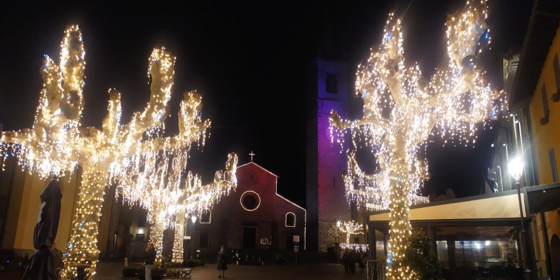 varennaluminarieprr.jpeg (204 KB)