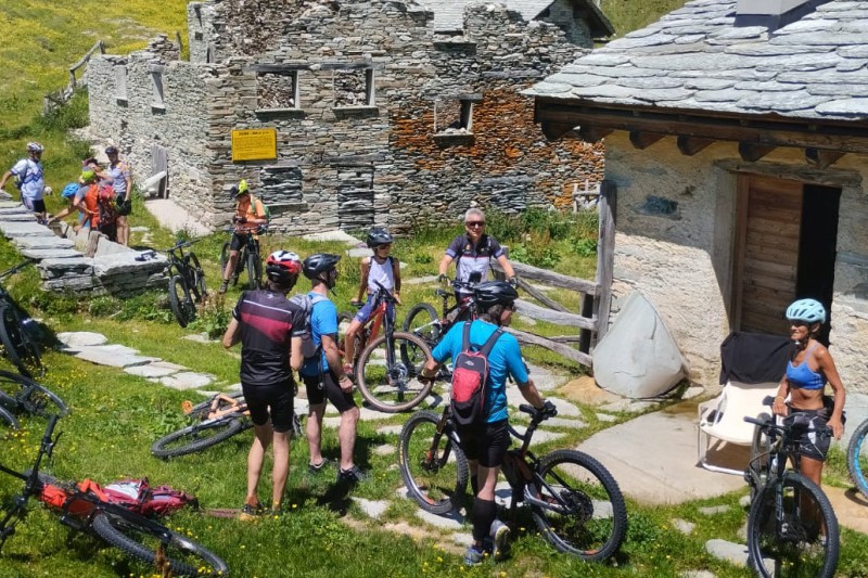 MTB_UOEI_Lecco_-_Pian_dei_Cavalli__4_.jpeg (176 KB)