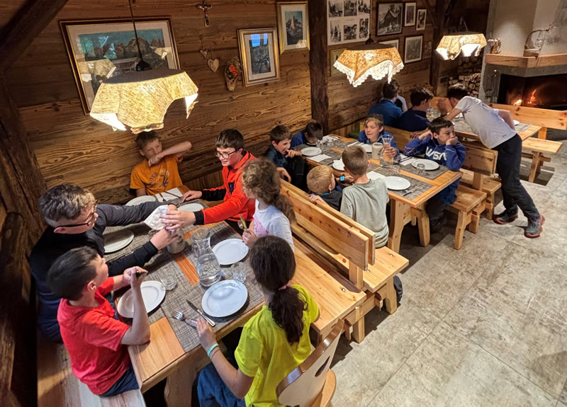alpinismogiovanile__5_.jpg (169 KB)