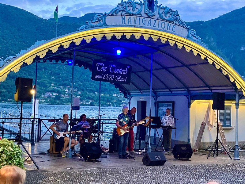 festamusicamandello1.jpg (173 KB)