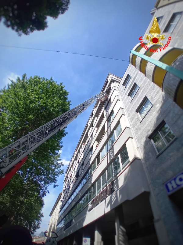 incendiobalcone2.jpg (111 KB)