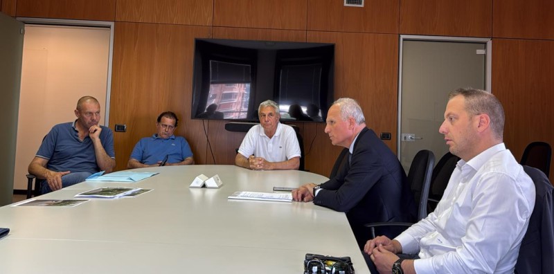 incontro_anas_e_perledo_ed_esino_04-06.jpg (60 KB)