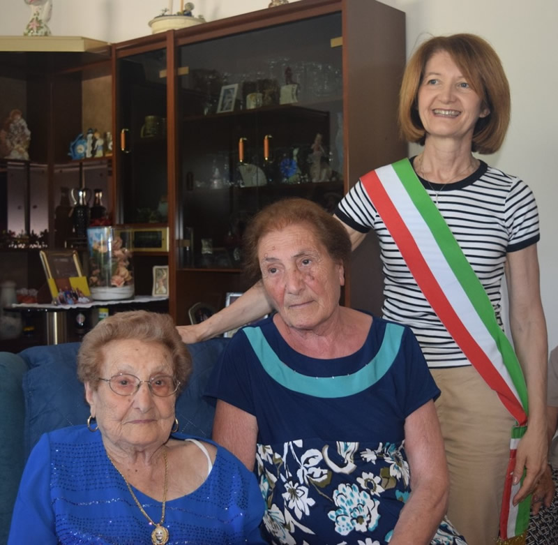 paolaletizia__4_.jpg (132 KB)