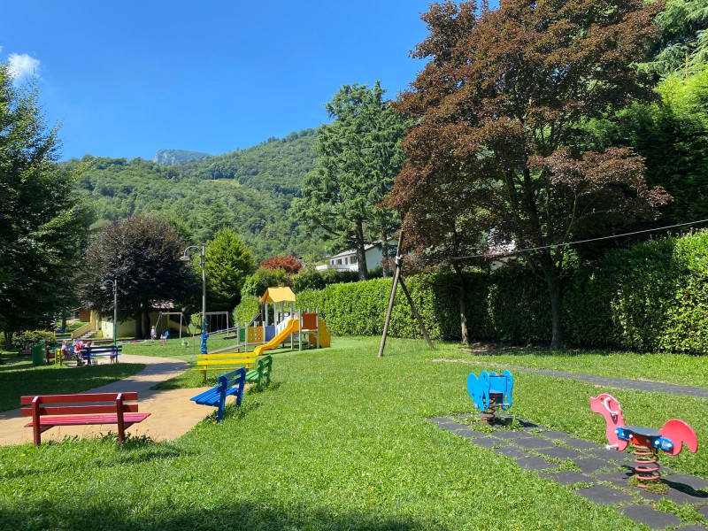 area_giochi_parco_Grignetta.jpeg (208 KB)