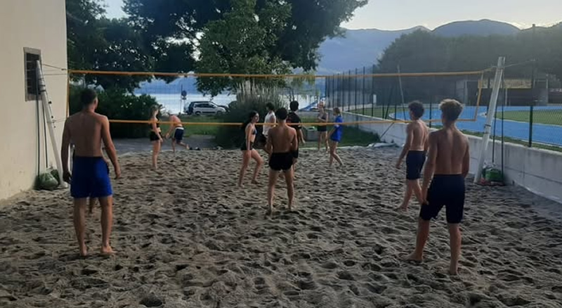 beach_dervio.jpg (161 KB)