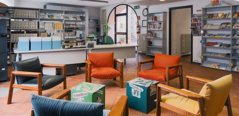 bibliotecalecco.jpg (87 KB)