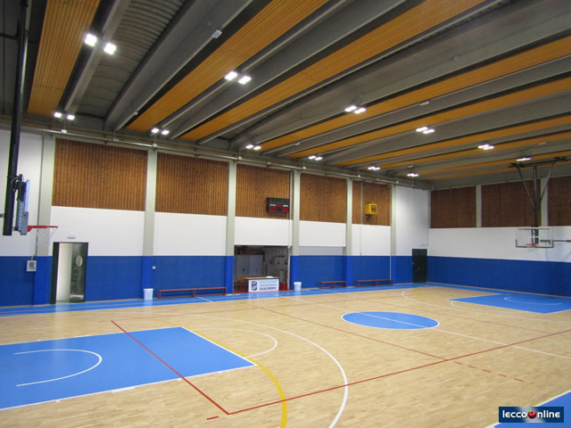 calolzio_palazzetto_1.jpg (84 KB)