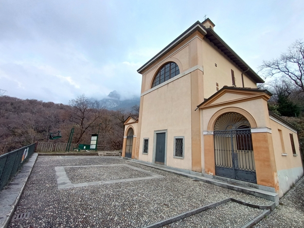 madonna_della_rovinata.jpg (231 KB)