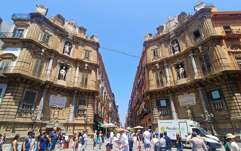 palermo2.jpg (159 KB)