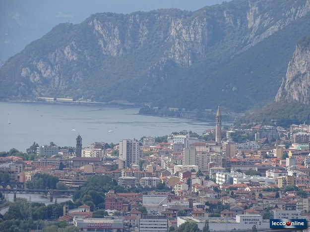 panoramalecco.jpg (273 KB)