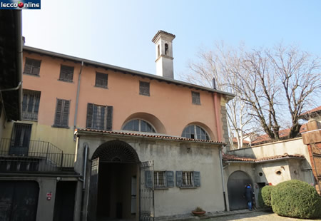 villamanzoni1pr.jpg (40 KB)