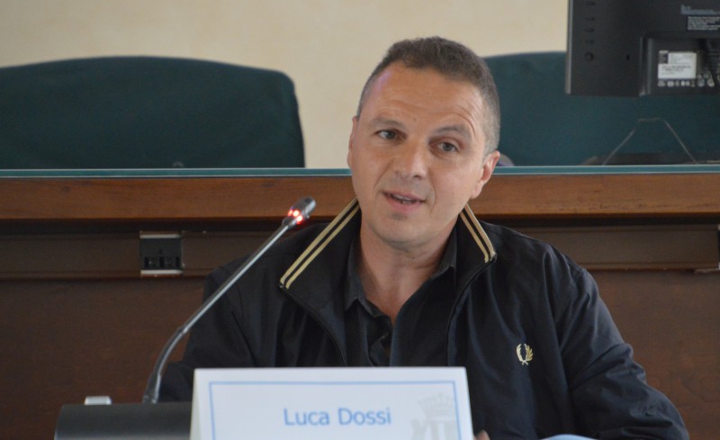 Luca_Dossi.JPG (153 KB)