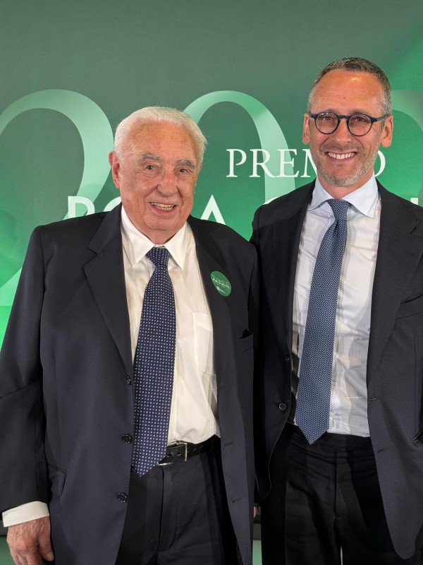Piazza_Valassi.jfif (91 KB)
