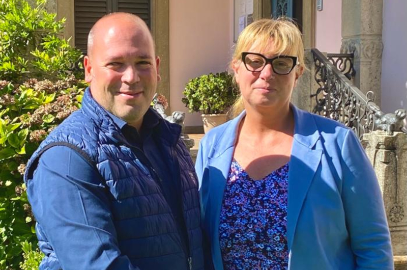 Sindaco_Bussola_e_Laura_Buzzoni.jpg (430 KB)