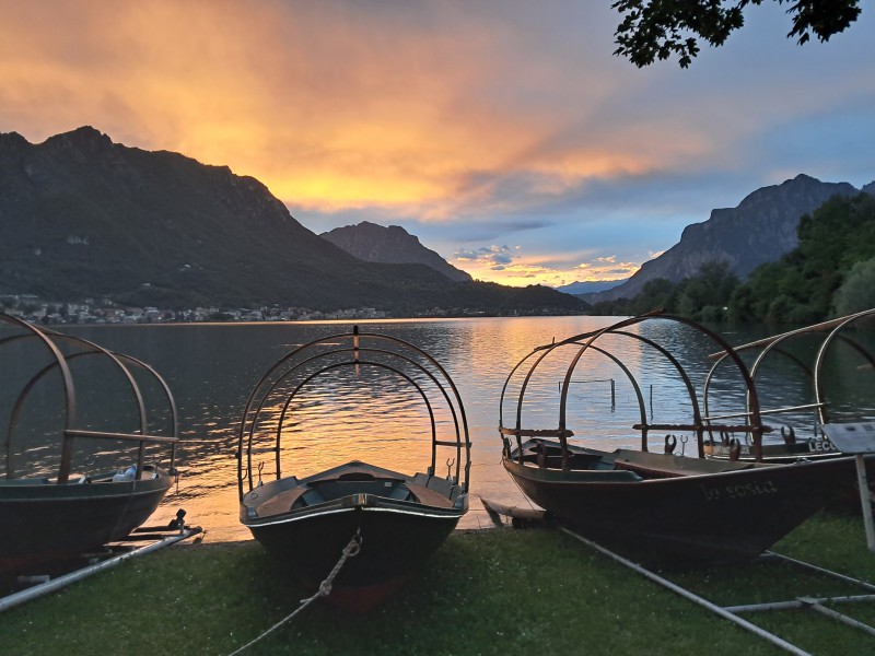 Tramonto_sulle_lucie.jpg (102 KB)